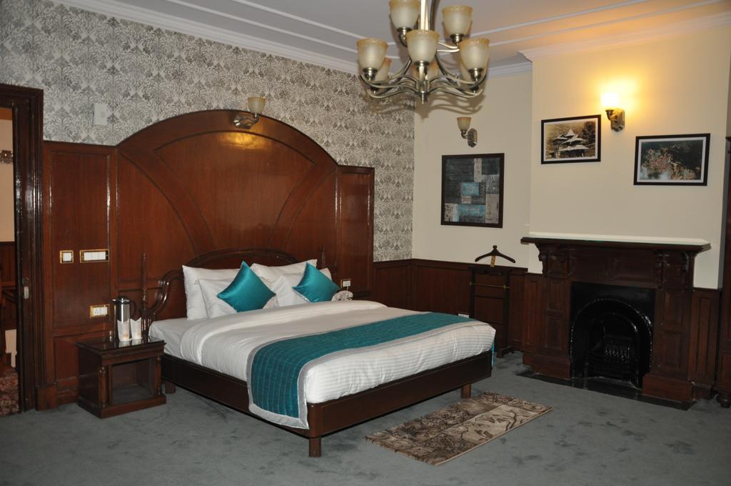 Hotel Southgate Shimla Exterior foto