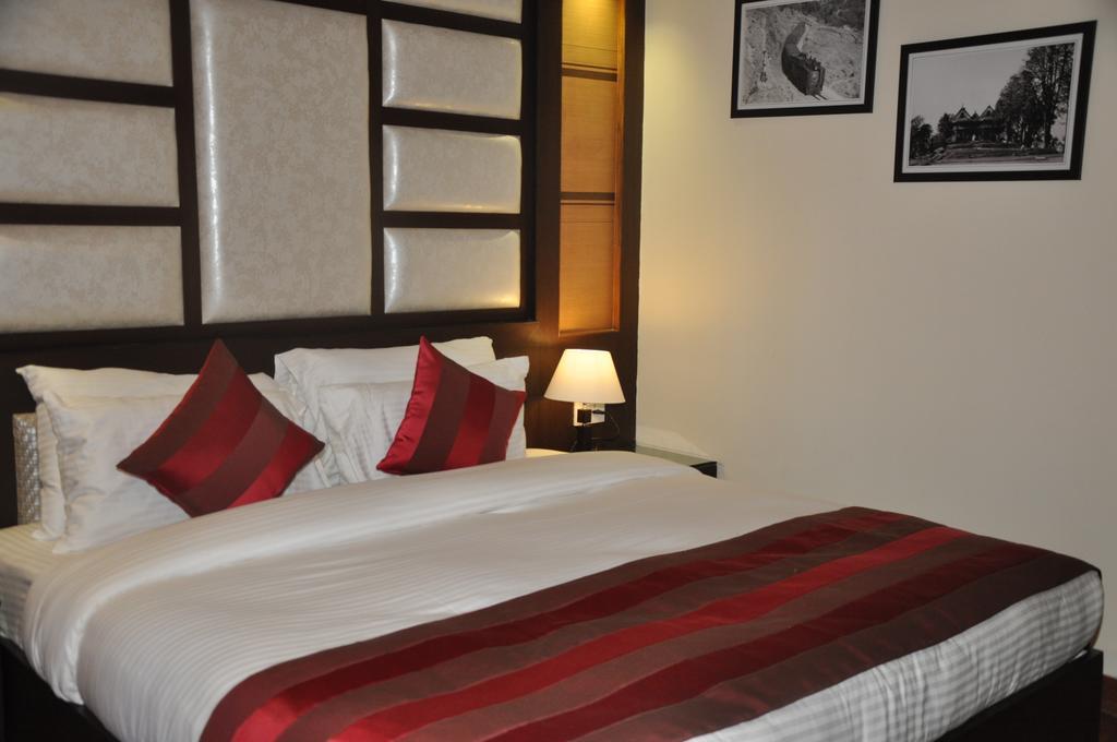 Hotel Southgate Shimla Zimmer foto