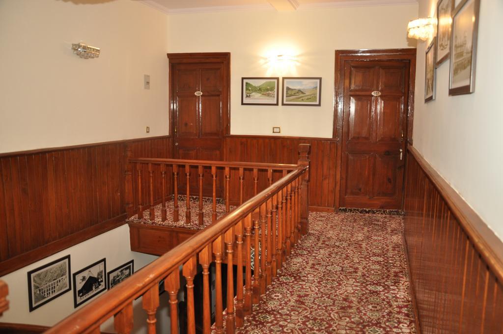 Hotel Southgate Shimla Exterior foto