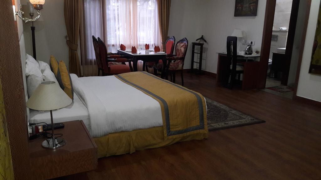 Hotel Southgate Shimla Exterior foto